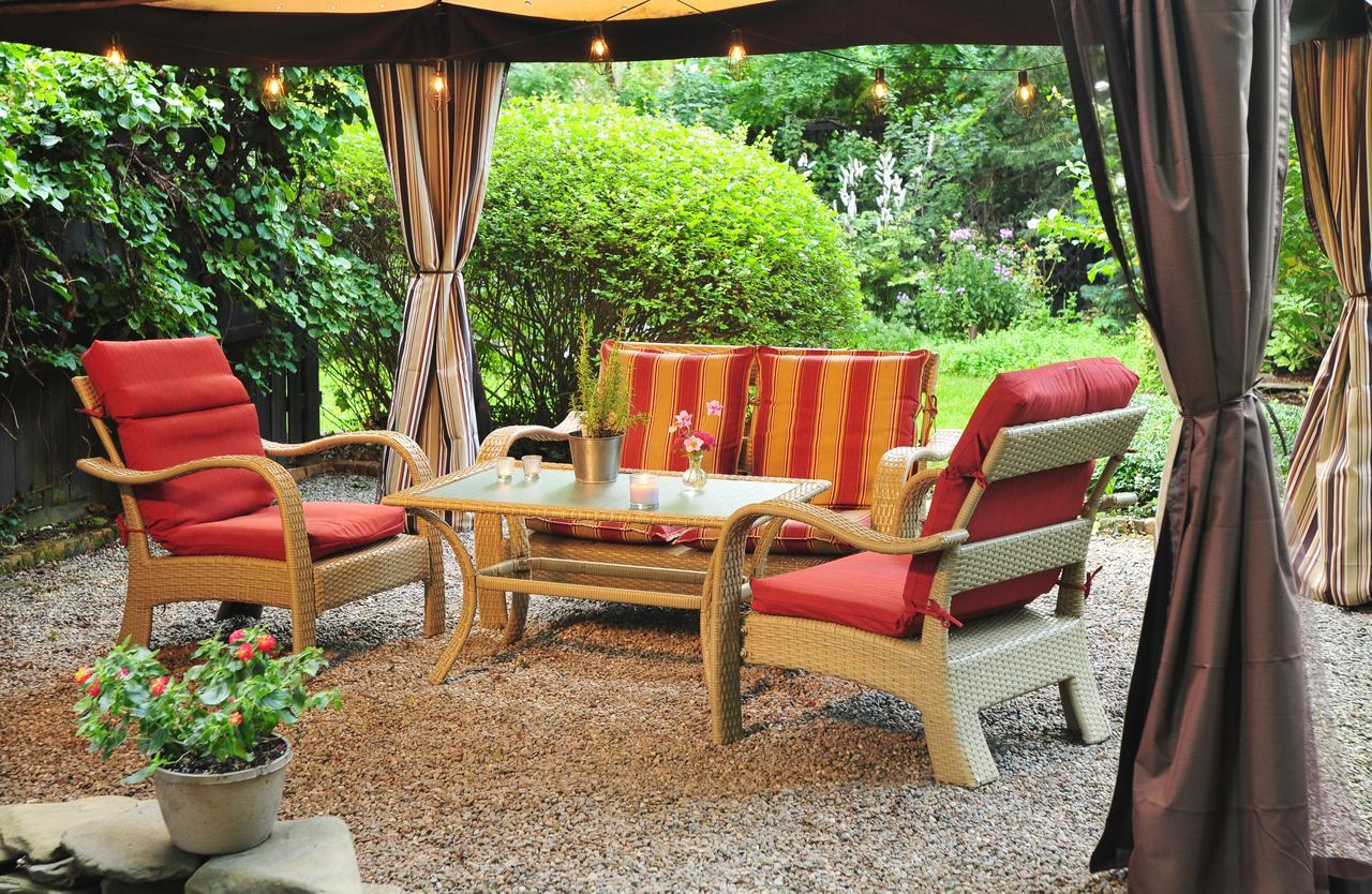 كاناندياجو 1795 Acorn Inn Bed And Breakfast المظهر الخارجي الصورة